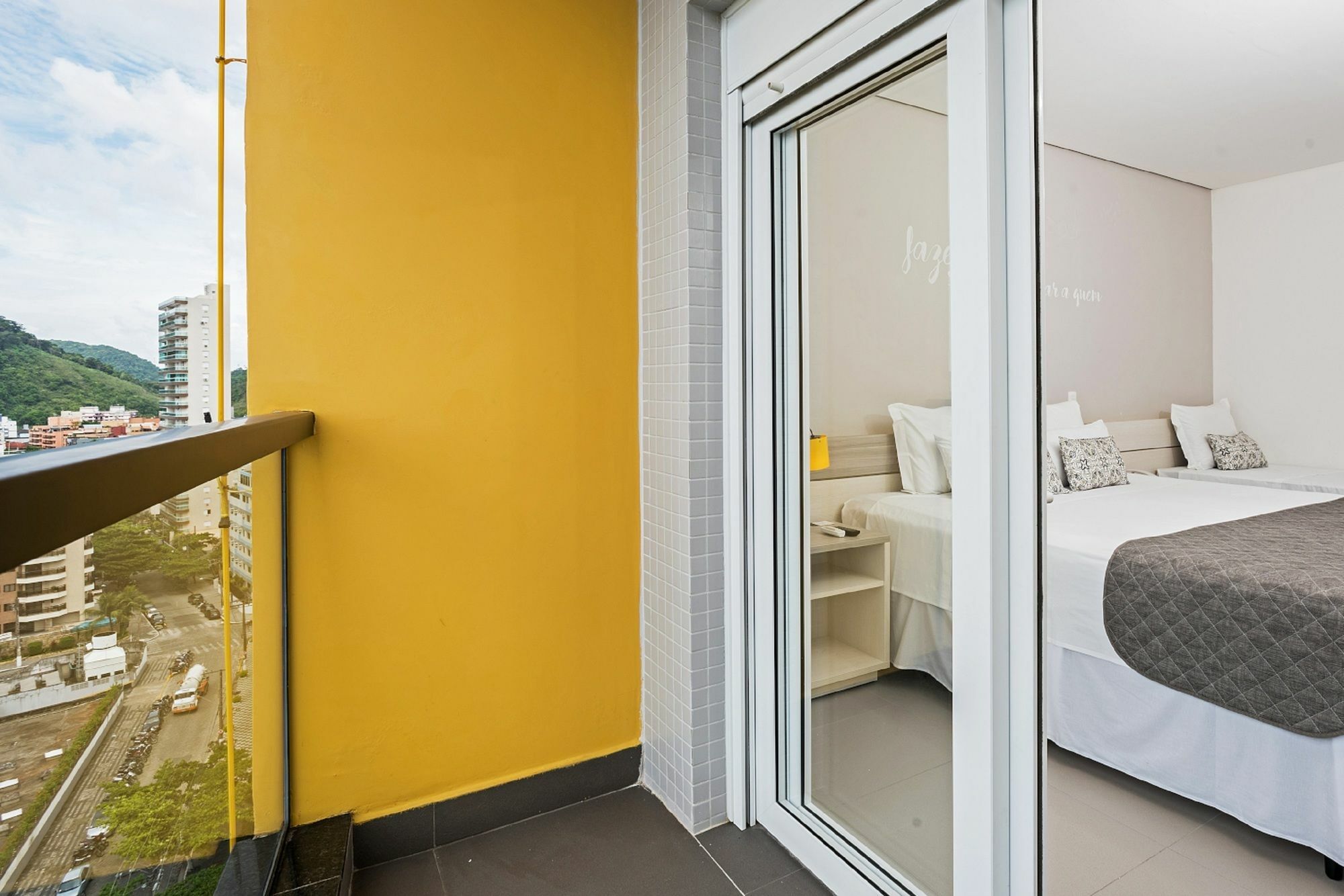Nobile Hotel Гуаружа Экстерьер фото
