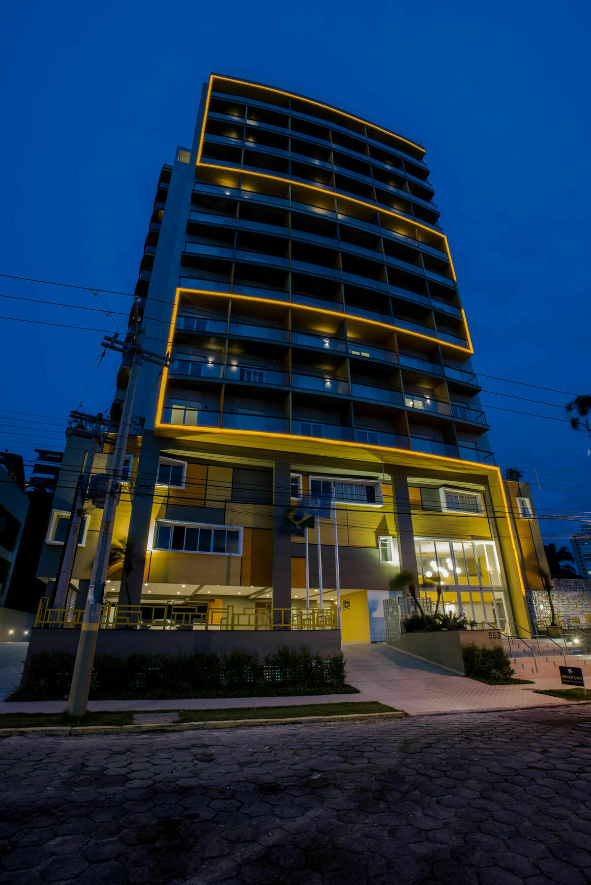 Nobile Hotel Гуаружа Экстерьер фото